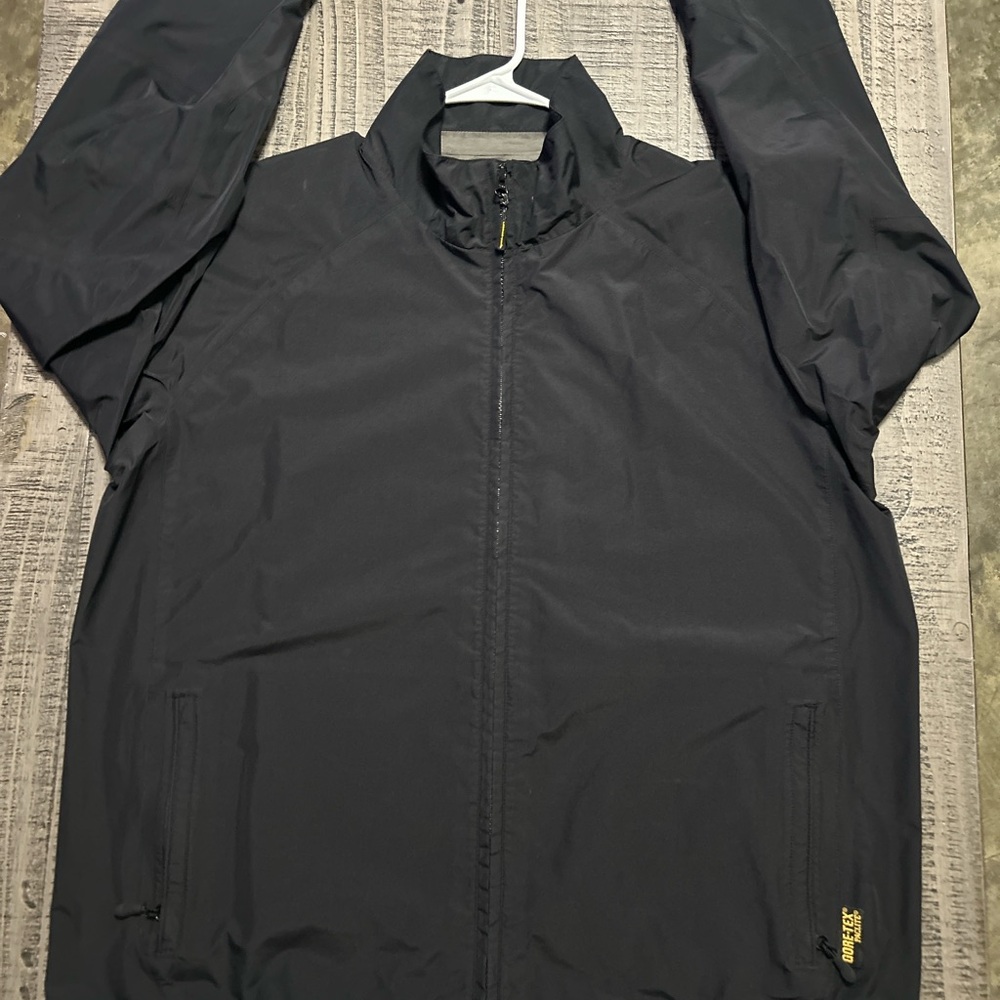Forrester’s Golf Sleek Black Windbreaker Jacket Made with Gore-Tex Vintage